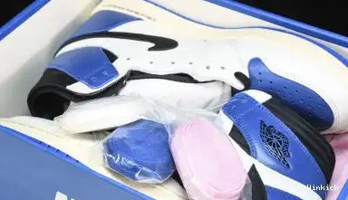 DH3227-105 1 HIGH SCOTT × SP OG AIR NIKE × TRAVIS JORDAN FRAGMENT RETRO 0607